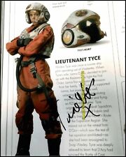 Vinette Robinson Pilot Tyce Star Wars Rise Of Skywalker Autograph Signed UACC RD picture
