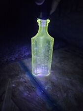 Antique Manganese Uranium E. F. Wilson & Co. Pharmacists Medicine Bottle  picture