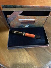 Montblanc Ernest Hemingway Limited Edition 18K Fountain Pen, excellent Condition picture