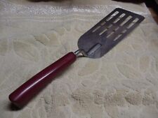 Vintage L-Shaped Vented/Slotted Spatula Kitchen Utensil DARK RED Bakelite Handle picture