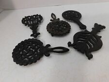 LOT OF 5-SMALL WILTON VTG CAST IRON TRIVETS NICE COLLECTIBLES-5