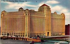 Chicago, Illinois - The Merchandise Mart Building Vintage Postcard - Unposted picture