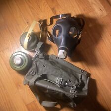 Israeli 4A1 Gas Mask w/ Sealed (expired) Filter Size With Pouch picture