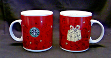 Two VTG 2000 Starbucks Christmas Oversized Coffee Mug Sneaky Shaking of Presents picture