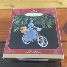 Hallmark 1997 Keepsake Miss Gulch The Wizard Of Oz Handcrafted Ornament Box Toto picture
