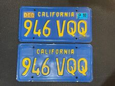 CALIFORNIA PAIR OF LICENSE PLATES BLUE 946 VQQ DECEMBER 1993 LICENSE PLATE TAG picture