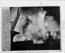 1965 Press Photo Fire blazing at the Victoria Hotel in Plainfield, New Jersey picture