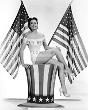 ACTRESS CYD CHARISSE 4TH OF JULY INDEPENDENCE DAY - 8X10 PUBLICITY PHOTO (CC946) picture