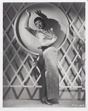 HOLLYWOOD BEAUTY ANNA MAY WONG STYLISH POSE STUNNING PORTRAIT 1980s Photo C47 picture