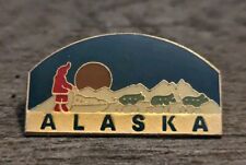 The State Of Alaska USA Dog Sled In Snow Souvenir Pinback Lapel Pin picture