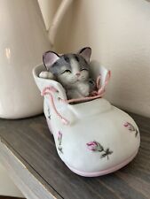 Vintage Mann Music Box Shoe Kitten Boot Sleeping Cat Ceramic Rotating Japan picture