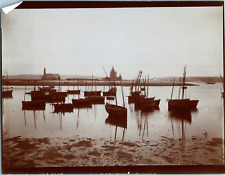 France, Camaret-sur-Mer, boat view, vintage print, circa 1905 vintage print print picture