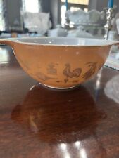 PYREX Early American  Cinderella #442 Brown w/Gold Nesting Mixing Bowl 1-1/2 Qt picture