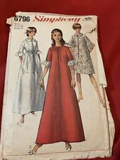 Simplicity 1960's Vintage Original Sewing Pattern #6796 Robe Size 10 Bust 31 picture