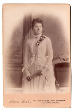 MILWAUKEE WI 1880s LADY BEAUTIFUL DRESS CORSAGE GRADUATE? Antique Cabinet Card picture