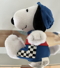Peanuts Snoopy Plush Race Car Driver Metlife Cap Red Blue Checkered Suit 4.5 in picture