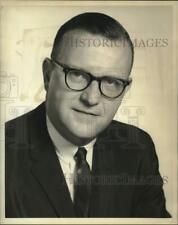 1967 Press Photo Unknown man in business attire - noc84021 picture