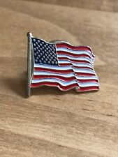 High Quality American Waving Flag Lapel Pins - Patriotic USA picture