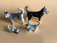 Schleich Husky Dog Family Male 16371 Female 16372 Puppies 16373 16374 RARE VGC picture