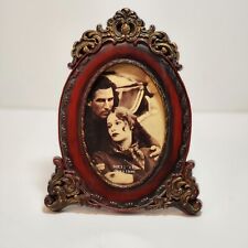 Small Ornate Oval Antique Look Picture Frame Free Standing Made In Taiwan picture