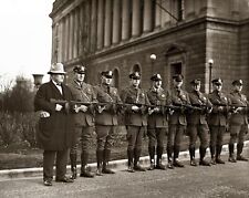 1930s SPRINGFIELD ILL POLICE with TOMMY GUNS Photo  (177-L) picture