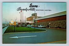 Toronto Ont. Canada, Seaway -Beverly Hills Motor Hotel, Vintage Postcard picture