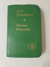 The New Testament Psalms and Proverbs Green Cover Gideons Int. Small Pocket Book picture