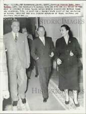1956 Press Photo Gamal Abdel Nasser with Marshal Tito and wife at Kubba Palace picture