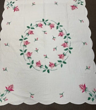 Vintage Garland of Roses hand appliquéd hand quilted scalloped edge quilt 77x64 picture