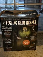 7ft LED Fogging Ghoul Grim Hunched Reaper Animatronic -  Sold Out Everywhere picture