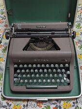1950s VINTAGE ROYAL QUIET DELUXE PORTABLE TYPEWRITER IN TWEED CASE - GREEN KEYS picture