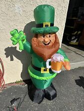 4 Ft Inflatable St Patricks Day Leprechaun Lighted Blow Up 4ft Leprechaun picture