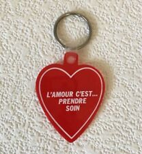Vintage Keychain L'AMOUR C'EST.. PRENDRE SION ❤️️ Key Ring Fob Two Sided Graphic picture