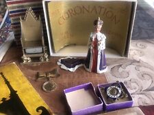 British Royalty Collectibles Lot (1897-1978) Queen Victoria Diamond Jubilee Pin+ picture