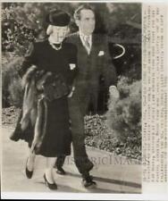 1939 Press Photo Mr. and Mrs. Harold Lloyd attend Fairbanks funeral in Glendale. picture