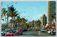 Postcard Looking Ewa On Kalakaua Avenue At The Hotel, Hawaii Posted picture