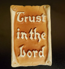 Vtg Trust In The Lord Chalkware Wall Plaque picture