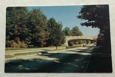 Scene Along Merritt Parkway, Conn. Postcard (D2) picture