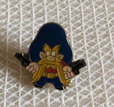 Yosemite Sam  Vintage pin Back from 80's picture