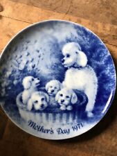 Vintage 1970’s Berlin Blue China  1971 Mothers Day Plate Poodles And Pups 7 3/4” picture
