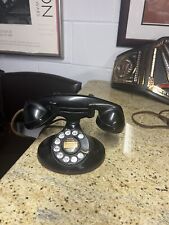 1930's vintage western electric rotary phone picture