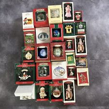 Hallmark Light and Motion Ornaments 1990’s Lot of 26 picture