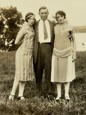 1Q Photograph Man Posing With Two Beautiful Women Pretty Ladies 1920's Fashion picture