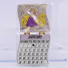 A5 Disney DSF DSSH LE 400 Pin Rapunzel Pascal Tangled Princess Calendar 2014 picture