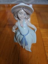 RARE Lladro Porcelain Collectable Figurine Chiquitina Rose 6275 VTG 1990 Retired picture