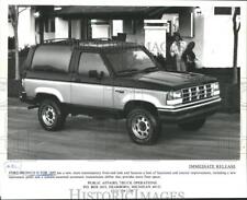 1989 Press Photo Ford Bronco II for 1989 has a new, more contemporary look picture
