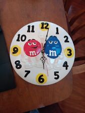 VTG 2001 M&M's Collectible Cool Blue Clock. Battery operated.tested ceramic picture