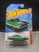 Hot Wheels '70 Dodge Hemi Challenger Muscle Mania #4/10 Green Diecast 1:64 Scale picture