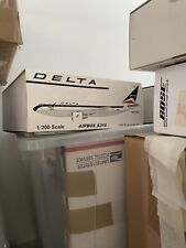 Inflight 200 1:200 A310 Delta Air Lines picture