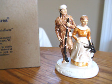 Sebastian Miniatures #6326 PIONEER COUPLE Figurine NIB picture
